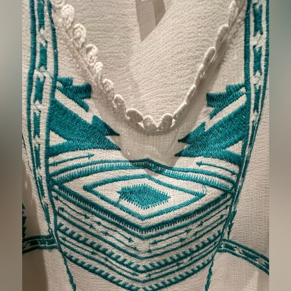 GUC. XXL White Summer Top. - Picture 7 of 9